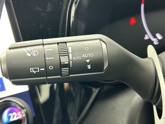 ＮＸ ＮＸ３５０ｈ　Ｆスポーツ　禁煙車　ワンオーナー　全周囲カメラ　ムーンルーフ　１４型でィスプレイオーディオ　ハンズフリー電動リアゲート　純正ＯＰオレンジキャリパー　パワーシート　全席シートヒーター　ＤＮ席ベンチレーション（25枚目）