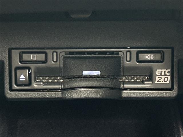 ＮＸ ＮＸ３５０ｈ　Ｆスポーツ　禁煙車　ワンオーナー　全周囲カメラ　ムーンルーフ　１４型でィスプレイオーディオ　ハンズフリー電動リアゲート　純正ＯＰオレンジキャリパー　パワーシート　全席シートヒーター　ＤＮ席ベンチレーション（29枚目）