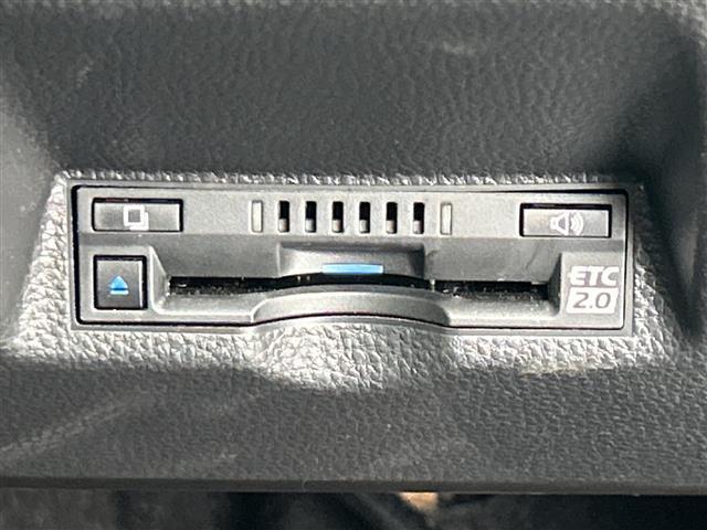 ヤリスクロス ハイブリッドＺ　禁煙車／純正ディスプレイオーディオ／全方位カメラ／ＴｏｙｏｔａＳａｆｅｔｙＳｅｎｓｅ／ビルトインＥＴＣ２．０／レーダークルーズコントロール／ブラインドスポットモニター／ハーフレザーシート（9枚目）