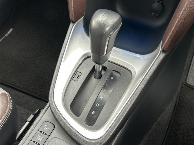 ヤリスクロス ハイブリッドＺ　禁煙車／純正ディスプレイオーディオ／全方位カメラ／ＴｏｙｏｔａＳａｆｅｔｙＳｅｎｓｅ／ビルトインＥＴＣ２．０／レーダークルーズコントロール／ブラインドスポットモニター／ハーフレザーシート（30枚目）