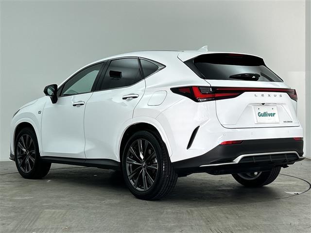 ＮＸ ＮＸ３５０ｈ　Ｆスポーツ　禁煙車　ムーンルーフ　パノラミックビューモニター　純正１４インチディスプレイオーディオＰｌｕｓ　Ｆスポ専用本革スポーツシート　ＬｅｘｕｓＳａｆｅｔｙ＋　衝突軽減ブレーキ　レーントレーシングアシスト（21枚目）