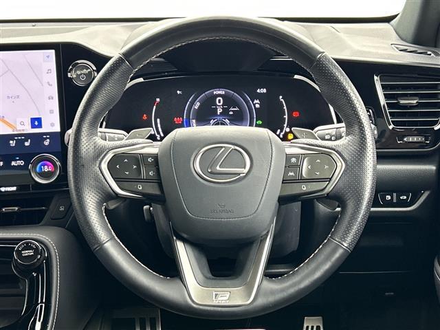 ＮＸ ＮＸ３５０ｈ　Ｆスポーツ　禁煙車　純正１４インチディスプレイオーディオＰｌｕｓ　ムーンルーフ　３眼ＬＥＤ　純正ＯＰオレンジキャリパー　パノラミックビューモニター　ＬｅｘｕｓＳａｆｅｔｙ＋　レーダークルーズコントロール　ＢＳＭ（23枚目）