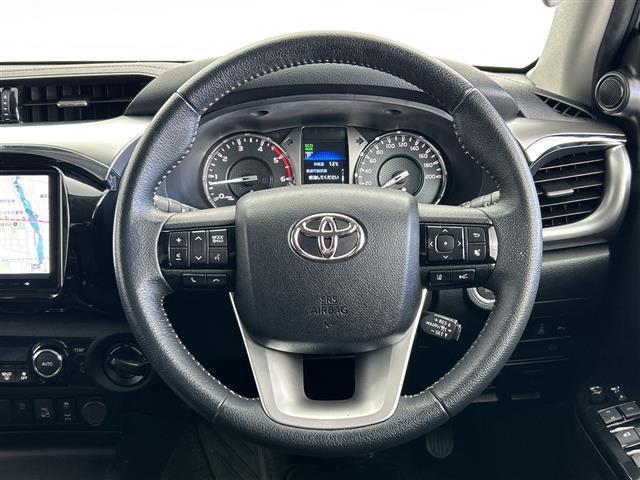 ハイラックス Ｚ　禁煙車／パートタイム４ＷＤ／社外９インチサイバーナビ／バックカメラ／トヨタセーフティセンス／レーダークルーズコントロール／クリアランスソナー／ビルトインＥＴＣ２．０／ドライブレコーダー／オートライト（21枚目）