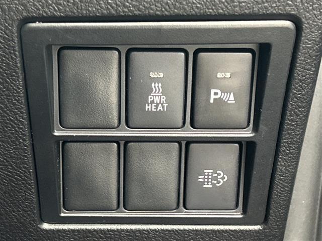 ハイラックス Ｚ　禁煙車／パートタイム４ＷＤ／社外９インチサイバーナビ／バックカメラ／トヨタセーフティセンス／レーダークルーズコントロール／クリアランスソナー／ビルトインＥＴＣ２．０／ドライブレコーダー／オートライト（29枚目）