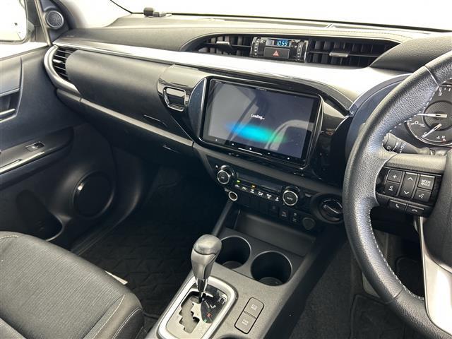 ハイラックス Ｚ　禁煙車／パートタイム４ＷＤ／社外９インチサイバーナビ／バックカメラ／トヨタセーフティセンス／レーダークルーズコントロール／クリアランスソナー／ビルトインＥＴＣ２．０／ドライブレコーダー／オートライト（34枚目）