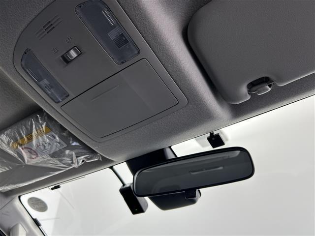 ハイラックス Ｚ　禁煙車／パートタイム４ＷＤ／社外９インチサイバーナビ／バックカメラ／トヨタセーフティセンス／レーダークルーズコントロール／クリアランスソナー／ビルトインＥＴＣ２．０／ドライブレコーダー／オートライト（37枚目）