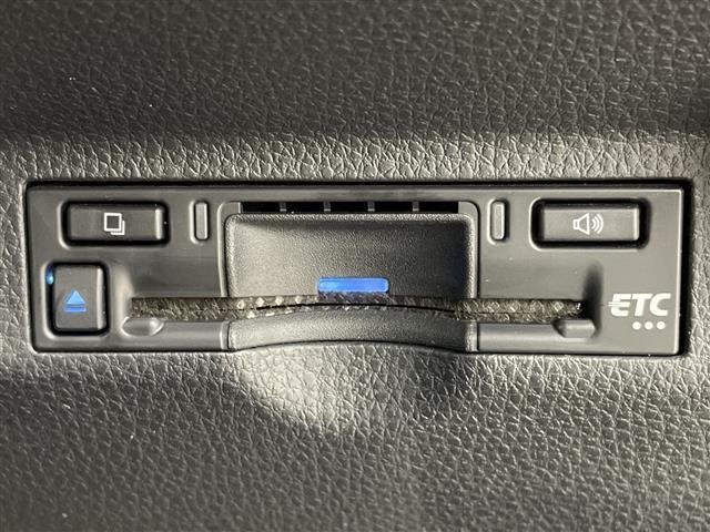 シエンタ ハイブリッドＺ　禁煙車／トヨタセーフティセンス／純正１０．５型ナビ／フルセグＴＶ／バックカメラ／レーダークルーズコントロール／前後ドラレコ／両側電動／ＢＳＭ／ＬＥＤオートライト／オートハイビーム／プリクラッシュ（8枚目）