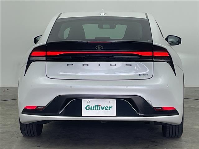 プリウス Ｚ　禁煙車／純正ナビ／パノラミックビューモニター／トヨタセーフティセンス／プリクラッシュセーフティ／レーダークルーズコントロール／オートマチックハイビーム／レーントレーシングアシスト／ブラインドスポットモ（42枚目）