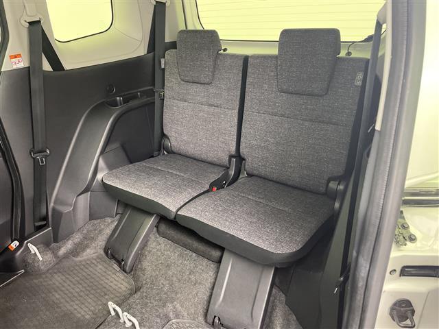 シエンタ Ｚ　禁煙車／純正ディスプレイオーディオ／ＣＤ・ＤＶＤデッキ／トヨタセーフティセンス／プリクラッシュ／レーントレーシングアシスト／レーダークルコン／両側パワスラ／ステアリングヒーター／ＢＳＭ／全方位カメラ（21枚目）