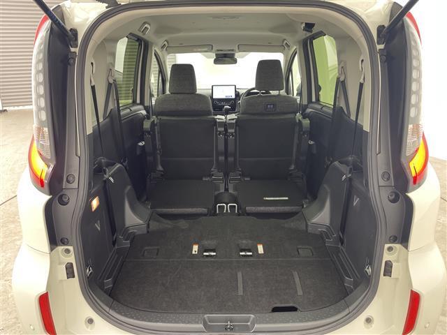 シエンタ Ｚ　禁煙車／純正ディスプレイオーディオ／ＣＤ・ＤＶＤデッキ／トヨタセーフティセンス／プリクラッシュ／レーントレーシングアシスト／レーダークルコン／両側パワスラ／ステアリングヒーター／ＢＳＭ／全方位カメラ（36枚目）