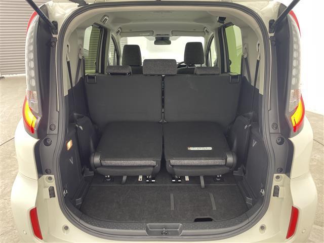 シエンタ Ｚ　禁煙車／純正ディスプレイオーディオ／ＣＤ・ＤＶＤデッキ／トヨタセーフティセンス／プリクラッシュ／レーントレーシングアシスト／レーダークルコン／両側パワスラ／ステアリングヒーター／ＢＳＭ／全方位カメラ（38枚目）