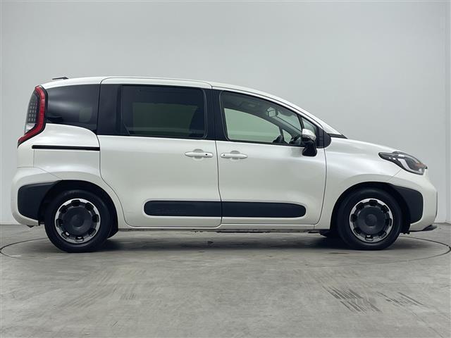 シエンタ Ｚ　禁煙車／純正ディスプレイオーディオ／ＣＤ・ＤＶＤデッキ／トヨタセーフティセンス／プリクラッシュ／レーントレーシングアシスト／レーダークルコン／両側パワスラ／ステアリングヒーター／ＢＳＭ／全方位カメラ（40枚目）