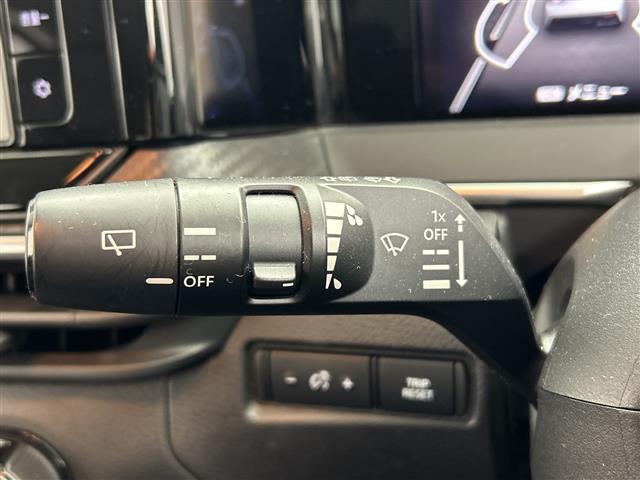 ノート S 禁煙車 純正9インチメモリーナビ アラウンドビューモニター エマージェンシーブレーキ 衝突軽減ブレーキ レーンキープアシスト ブラインドスポットモニター インテリジェントスマートルームミラー LED(25枚目)