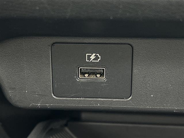 ノート S 禁煙車 純正9インチメモリーナビ アラウンドビューモニター エマージェンシーブレーキ 衝突軽減ブレーキ レーンキープアシスト ブラインドスポットモニター インテリジェントスマートルームミラー LED(29枚目)