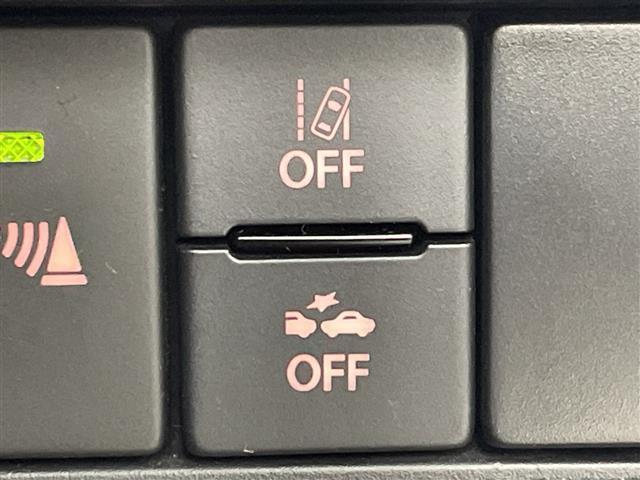 スイフトスポーツ ベースグレード　禁煙車／デュアルブレーキサポート／全方位モニター用カメラＰＫＧ装着車／６速ＭＴ／レーダークルコン／レーンキープ／シートヒーター／ＬＥＤオートライト／革巻きステアリング／純正１７インチＡＷ／前後ドラレコ（10枚目）