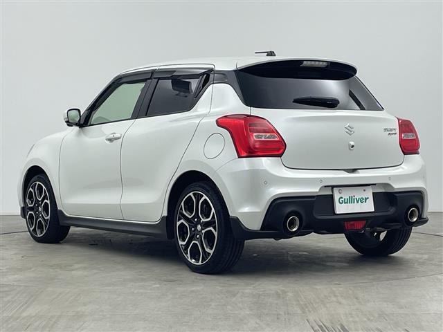 スイフトスポーツ ベースグレード　禁煙車／デュアルブレーキサポート／全方位モニター用カメラＰＫＧ装着車／６速ＭＴ／レーダークルコン／レーンキープ／シートヒーター／ＬＥＤオートライト／革巻きステアリング／純正１７インチＡＷ／前後ドラレコ（20枚目）