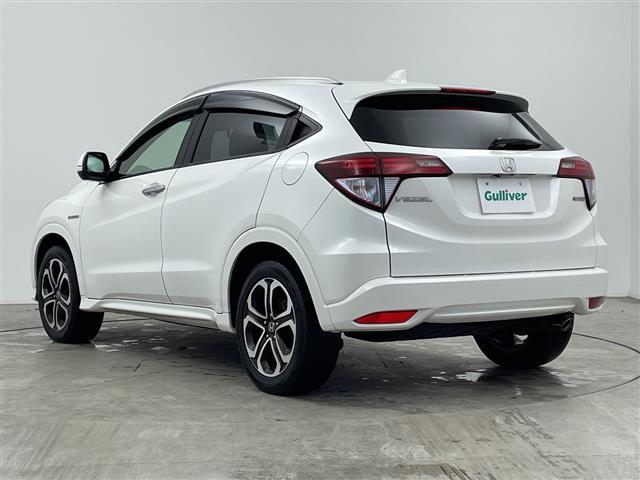 ヴェゼル ハイブリッドＺ　禁煙車／シティブレーキアクティブシステム／純正ＳＤナビ／フルセグＴＶ／バックカメラ／ハーフレザーシート／シートヒーター／ステアリングスイッチ／パドルシフト／電子サイドブレーキ／ブレーキオートホールド（20枚目）