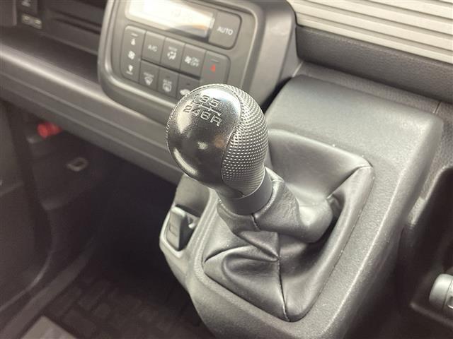 Ｎ－ＶＡＮ＋スタイル ファン・ホンダセンシング　禁煙車　純正ディスプレイオーディオ　ホンダセンシング　衝突軽減ブレーキ　レーンキープアシスト　誤発進抑制機能　先行車発進お知らせ機能　歩行者事故低減ステアリング　ＥＴＣ　ＬＥＤ　オートライト（28枚目）