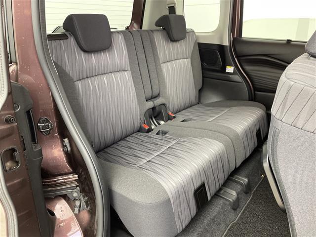 ソリオ ハイブリッドＭＺ　禁煙車　純正９型ナビ　全方位カメラ　デュアルカメラブレーキサポート　衝突軽減ブレーキ　レーンキープアシスト　レーダークルーズコントロール　両側電動スライドドア　ヘッドアップディスプレイ　社外ＥＴＣ（15枚目）