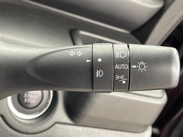 ソリオ ハイブリッドＭＺ　禁煙車　純正９型ナビ　全方位カメラ　デュアルカメラブレーキサポート　衝突軽減ブレーキ　レーンキープアシスト　レーダークルーズコントロール　両側電動スライドドア　ヘッドアップディスプレイ　社外ＥＴＣ（26枚目）