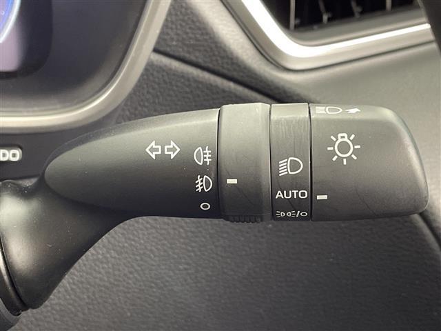 �ŐV�i�r�i�t���Z�O�E�����Z�O�E�c�u�c�Đ��j�����ē��B�J���b�c�F���A�E�A���p�C���E�C�N���v�X�̃i�r���戵���Ă���o�b�N�J�����i�o�b�N���j�^�[�j��ȃ��j�^�[�i�t���b�v�_�E�����j�^�[�j�̎�t���\�ł��B