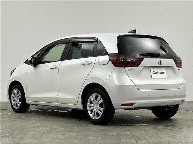 フィット ｅ：ＨＥＶベーシック　禁煙車／ホンダセンシング／純正ＳＤナビ／バックカメラ／レーダークルーズコントロール／レーンキープアシスト／ＥＴＣ／ＬＥＤオートライト／オートブレーキホールド／電子パーキング／前後コーナーセンサー（20枚目）