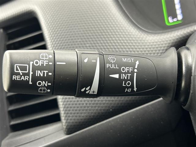 フィット ｅ：ＨＥＶベーシック　禁煙車／ホンダセンシング／純正ＳＤナビ／バックカメラ／レーダークルーズコントロール／レーンキープアシスト／ＥＴＣ／ＬＥＤオートライト／オートブレーキホールド／電子パーキング／前後コーナーセンサー（33枚目）