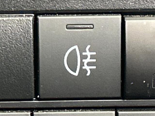 ライズ Ｚ　禁煙車　純正ディスプレイオーディオ　ＡｐｐｌｅＣａｒＰｒａｙ　ＡｎｄｒｏｉｄＡｕｔｏ　前席シートヒーター　レーダークルーズコントロール　ブラインドスポットモニター　パノラミックビューモニター　ＥＴＣ（7枚目）