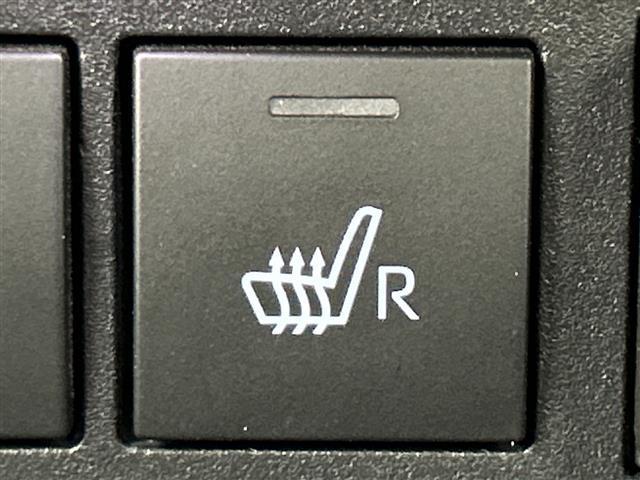 ライズ Ｚ　禁煙車　純正ディスプレイオーディオ　ＡｐｐｌｅＣａｒＰｒａｙ　ＡｎｄｒｏｉｄＡｕｔｏ　前席シートヒーター　レーダークルーズコントロール　ブラインドスポットモニター　パノラミックビューモニター　ＥＴＣ（13枚目）