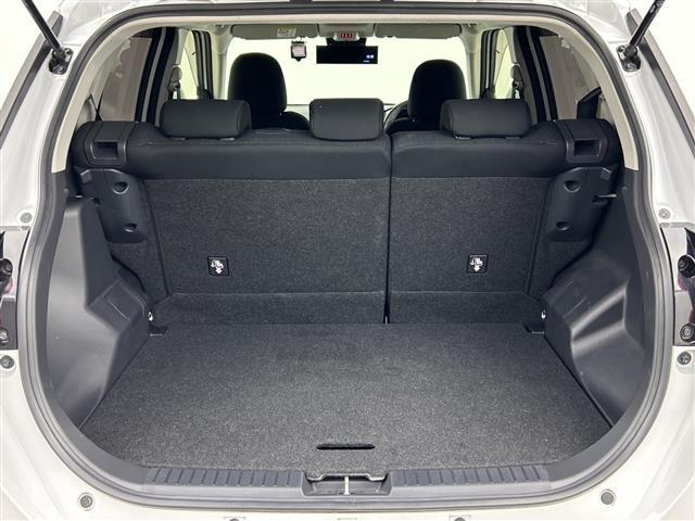 ライズ Ｚ　禁煙車　純正ディスプレイオーディオ　ＡｐｐｌｅＣａｒＰｒａｙ　ＡｎｄｒｏｉｄＡｕｔｏ　前席シートヒーター　レーダークルーズコントロール　ブラインドスポットモニター　パノラミックビューモニター　ＥＴＣ（16枚目）