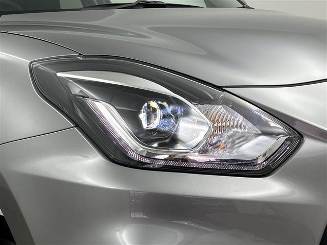 スイフトスポーツ ベースグレード　禁煙車／社外ＳＤナビ／衝突被害軽減ブレーキ／レーダークルーズコントロール／コーナーセンサー／ＢＳＭ／ＥＴＣ／パドルシフト／ステアリングスイッチ／シートヒーター／オートライト／スマートキー（42枚目）