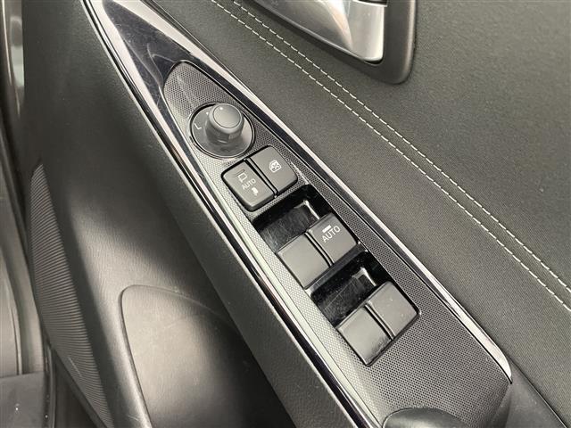 デミオ １５Ｓツーリング　禁煙車／純正ナビ／バックカメラ／スマートシティブレーキサポート／シートヒーター／ヘッドアップディスプレイ／コーナーセンサー／ドライブレコーダー（前後）／オートライト／ＥＴＣ／ステアリングスイッチ（24枚目）