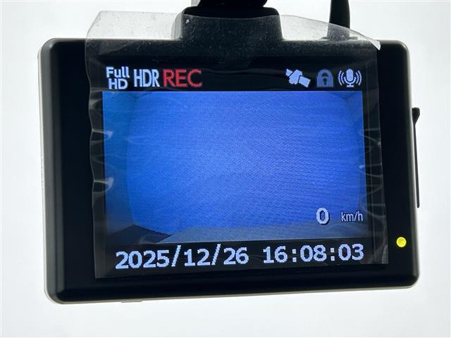 ジムニー XL 禁煙車 社外ナビ 前席シートヒーター ETC バックモニター ドライブレコーダー TVキャンセラー ルーフキャリア サイドステップ レザー調シートカバー フルセグ iPod スペアタイヤ CD/DVD(5枚目)