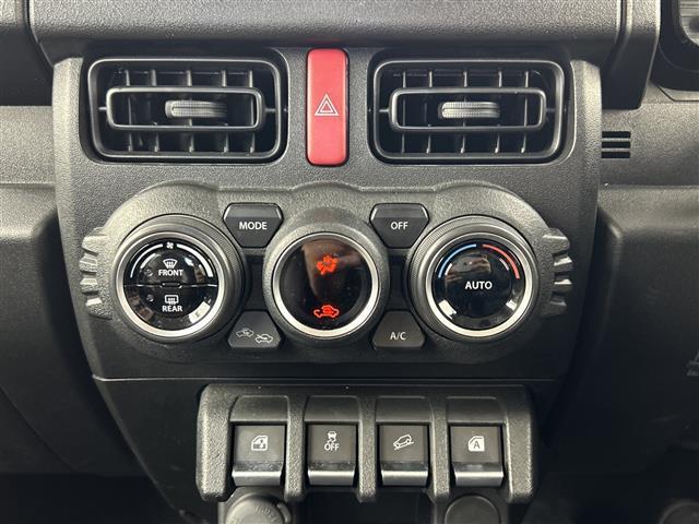 ジムニー XL 禁煙車 社外ナビ 前席シートヒーター ETC バックモニター ドライブレコーダー TVキャンセラー ルーフキャリア サイドステップ レザー調シートカバー フルセグ iPod スペアタイヤ CD/DVD(7枚目)