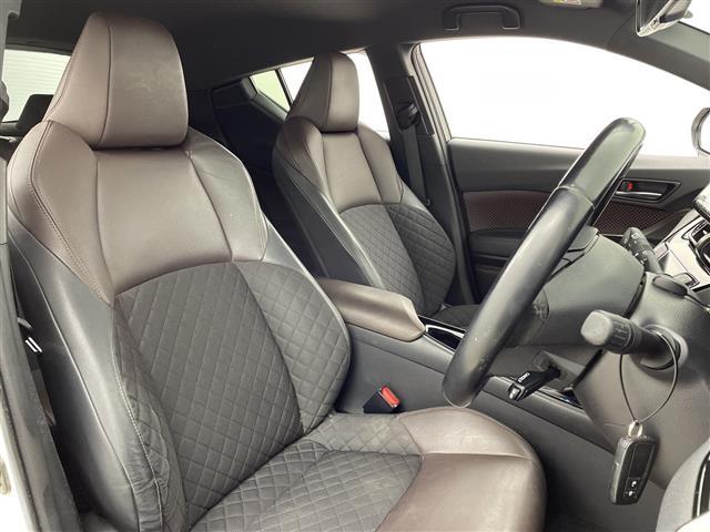 Ｃ－ＨＲ Ｇ　禁煙車／トヨタセーフティセンス／純正９インチナビ／バックカメラ／レーダークルーズコントロール／ハーフレザーシート／シートヒーター／レーンキープアシスト／ブラインドスポットモニター／ビルトインＥＴＣ（13枚目）