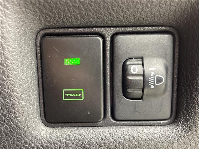 Ｃ－ＨＲ Ｇ　禁煙車／トヨタセーフティセンス／純正９インチナビ／バックカメラ／レーダークルーズコントロール／ハーフレザーシート／シートヒーター／レーンキープアシスト／ブラインドスポットモニター／ビルトインＥＴＣ（27枚目）