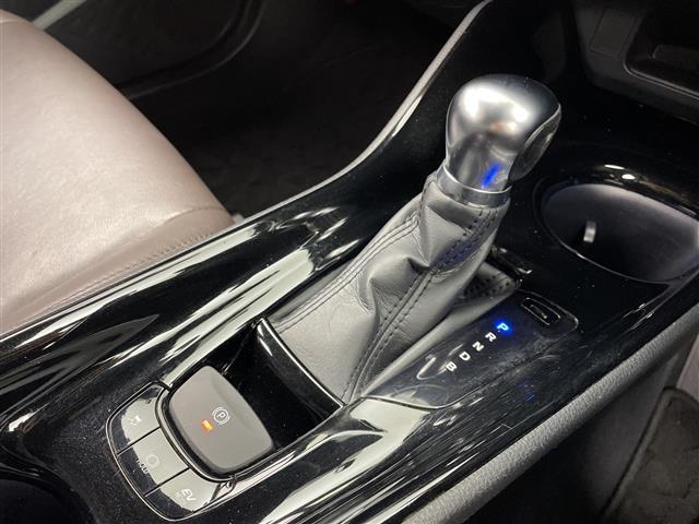 Ｃ－ＨＲ Ｇ　禁煙車／トヨタセーフティセンス／純正９インチナビ／バックカメラ／レーダークルーズコントロール／ハーフレザーシート／シートヒーター／レーンキープアシスト／ブラインドスポットモニター／ビルトインＥＴＣ（33枚目）