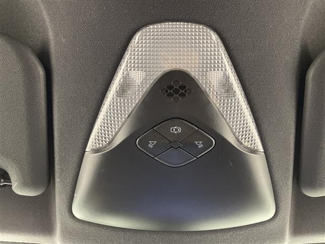 Ｃ－ＨＲ Ｇ　禁煙車／トヨタセーフティセンス／純正９インチナビ／バックカメラ／レーダークルーズコントロール／ハーフレザーシート／シートヒーター／レーンキープアシスト／ブラインドスポットモニター／ビルトインＥＴＣ（35枚目）