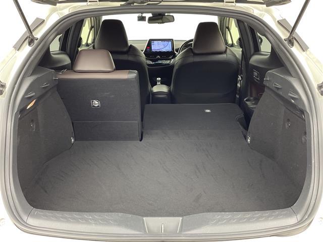 Ｃ－ＨＲ Ｇ　禁煙車／トヨタセーフティセンス／純正９インチナビ／バックカメラ／レーダークルーズコントロール／ハーフレザーシート／シートヒーター／レーンキープアシスト／ブラインドスポットモニター／ビルトインＥＴＣ（41枚目）