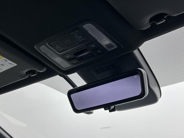 �ŐV�i�r�i�t���Z�O�E�����Z�O�E�c�u�c�Đ��j�����ē��B�J���b�c�F���A�E�A���p�C���E�C�N���v�X�̃i�r���戵���Ă���o�b�N�J�����i�o�b�N���j�^�[�j��ȃ��j�^�[�i�t���b�v�_�E�����j�^�[�j�̎�t���\�ł��B