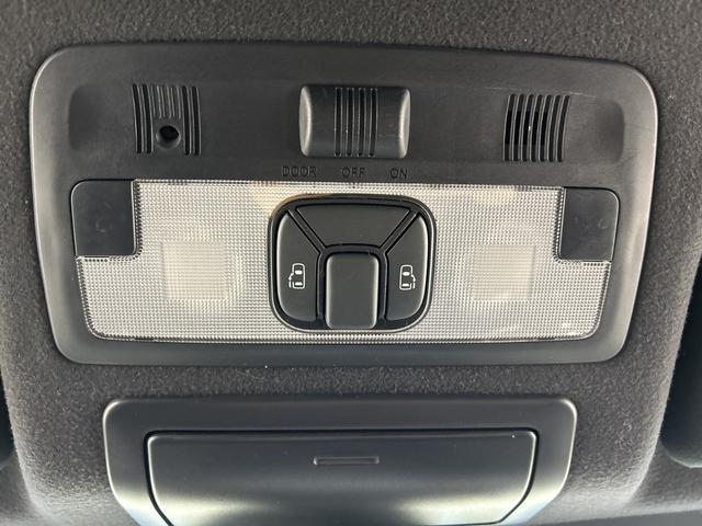 �����k���[���ɂ́u�L�b�Y�X�y�[�X�v���������Ă��܂��B�c�u�c�A�u���b�N�A�G�{�A���܂܂��ƃZ�b�g�B���q�l�A��ł��A�������Ƃ��Ԃ����I�т��������܂��I