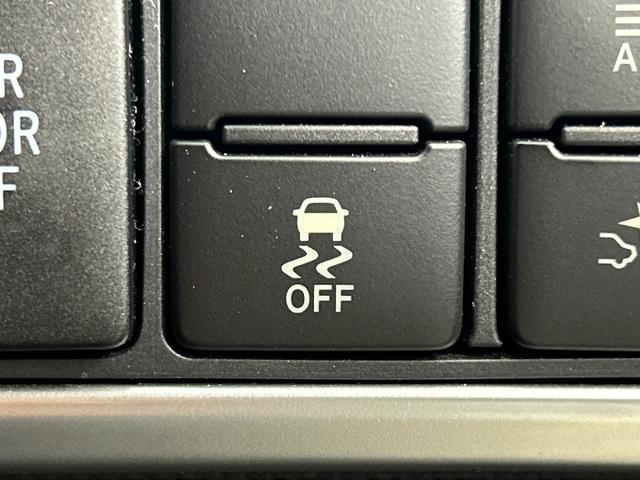 �ŐV�i�r�i�t���Z�O�E�����Z�O�E�c�u�c�Đ��j�����ē��B�J���b�c�F���A�E�A���p�C���E�C�N���v�X�̃i�r���戵���Ă���o�b�N�J�����i�o�b�N���j�^�[�j��ȃ��j�^�[�i�t���b�v�_�E�����j�^�[�j�̎�t���\�ł��B