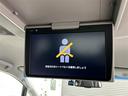 アルファード 2.5S Cパッケージ 禁煙車 純正ディスプレイオーディオ トヨタセーフティセンス 衝突軽減ブレーキ レーダークルーズコントロール レーントレーシングアシスト パワーバックドア 純正フリップダウンモニター 両側電動スライド(5枚目)