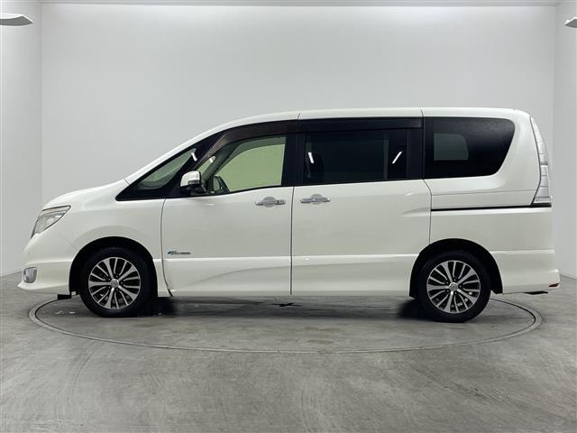 セレナ ハイウェイスター　Ｖセレ＋セーフティＩＩ　ＳＨＶ　純正ナビ　純正１１型後席モニター　全周囲カメラ　衝突被害軽減ブレーキ　車線逸脱警報　クルーズコントロール　両側パワースライドドア　ＬＥＤライト　コーナーセンサー　ドライブレコーダー　ＥＴＣ　禁煙車（19枚目）