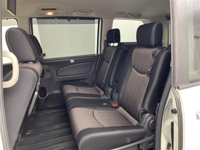 セレナ ハイウェイスター　Ｖセレ＋セーフティＩＩ　ＳＨＶ　純正ナビ　純正１１型後席モニター　全周囲カメラ　衝突被害軽減ブレーキ　車線逸脱警報　クルーズコントロール　両側パワースライドドア　ＬＥＤライト　コーナーセンサー　ドライブレコーダー　ＥＴＣ　禁煙車（33枚目）
