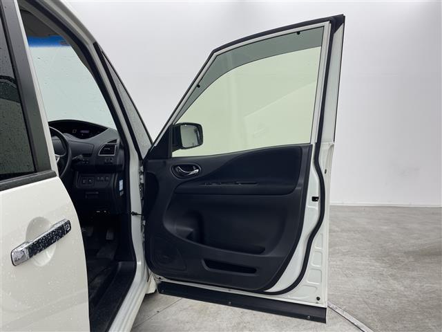 セレナ ハイウェイスター　Ｖセレ＋セーフティＩＩ　ＳＨＶ　純正ナビ　純正１１型後席モニター　全周囲カメラ　衝突被害軽減ブレーキ　車線逸脱警報　クルーズコントロール　両側パワースライドドア　ＬＥＤライト　コーナーセンサー　ドライブレコーダー　ＥＴＣ　禁煙車（37枚目）
