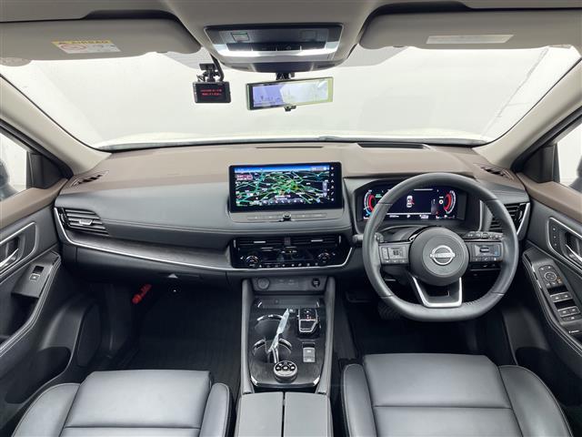 エクストレイル Ｇ　ｅ－４ＯＲＣＥ　純正１２．３型ナビ　全周囲カメラ　アダプティブクルーズコントロール　パワーバックドア　デジタルインナーミラー　ブラインドスポットモニター　前後ドライブレコーダー　ＬＥＤヘッドライト　ＥＴＣ　禁煙車（2枚目）