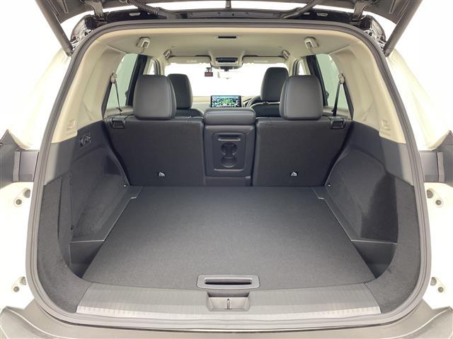 エクストレイル Ｇ　ｅ－４ＯＲＣＥ　純正１２．３型ナビ　全周囲カメラ　アダプティブクルーズコントロール　パワーバックドア　デジタルインナーミラー　ブラインドスポットモニター　前後ドライブレコーダー　ＬＥＤヘッドライト　ＥＴＣ　禁煙車（16枚目）