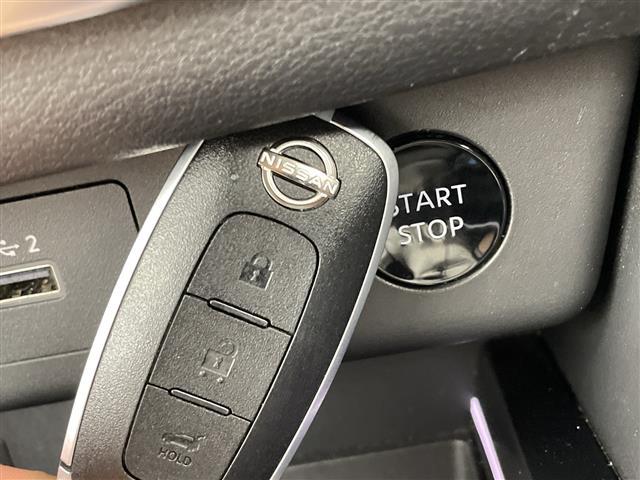 エクストレイル Ｇ　ｅ－４ＯＲＣＥ　純正１２．３型ナビ　全周囲カメラ　アダプティブクルーズコントロール　パワーバックドア　デジタルインナーミラー　ブラインドスポットモニター　前後ドライブレコーダー　ＬＥＤヘッドライト　ＥＴＣ　禁煙車（27枚目）