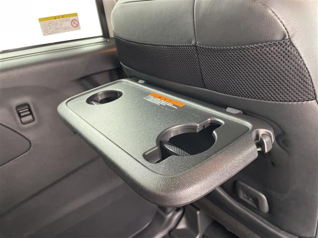 デリカミニ Ｔ　プレミアム　純正９型ナビ　全周囲カメラ　アダプティブクルーズコントロール　衝突被害軽減ブレーキ　デジタルインナーミラー　シートヒーター　両側パワースライドドア　前後ドライブレコーダー　ＥＴＣ２．０　ＬＥＤ　禁煙車（29枚目）